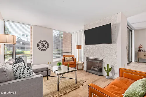 7401 N Scottsdale Rd #20 Photo 1