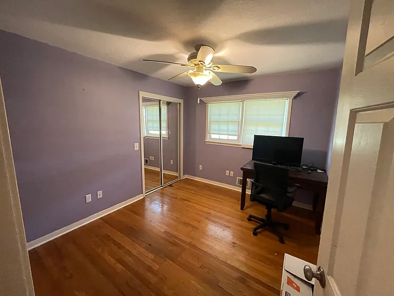 8224 Garfield Ave — Photo 11