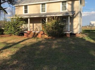 633 Selwin Rd, Hobbsville, NC 27946
