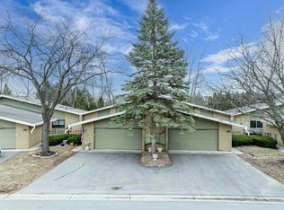 1238 W Nicolet Cir, Appleton, WI 54914