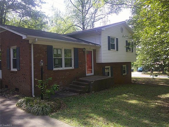 2nd image of 118 Wrenn Dr