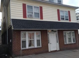 618 N Locust St, Hazleton, PA 18201