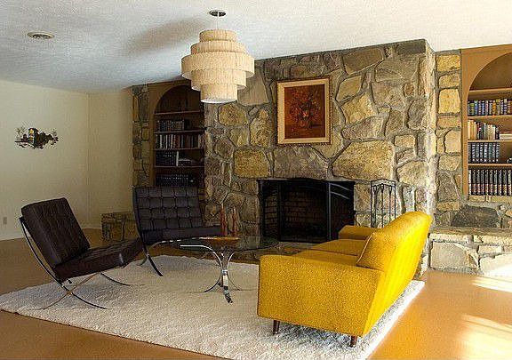 Lounge with stone FP