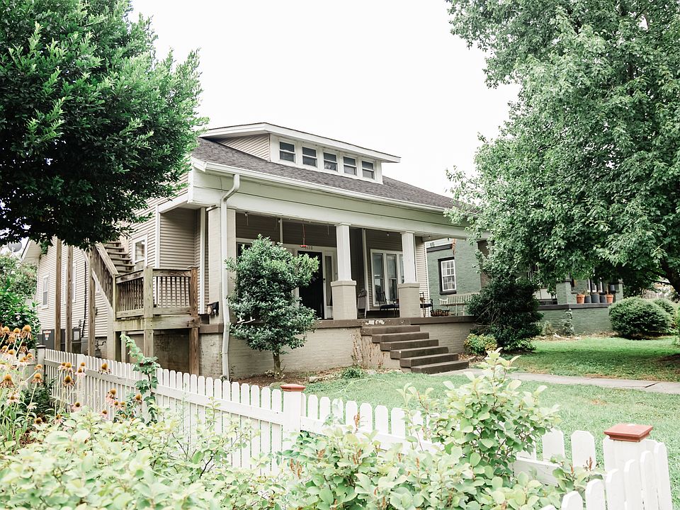 Welcome Home upstairs outside private entrance