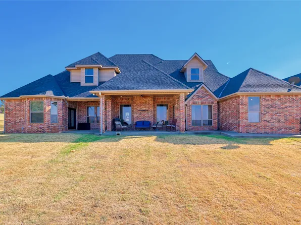 905 Summit Ridge Dr, McAlester, OK 74501