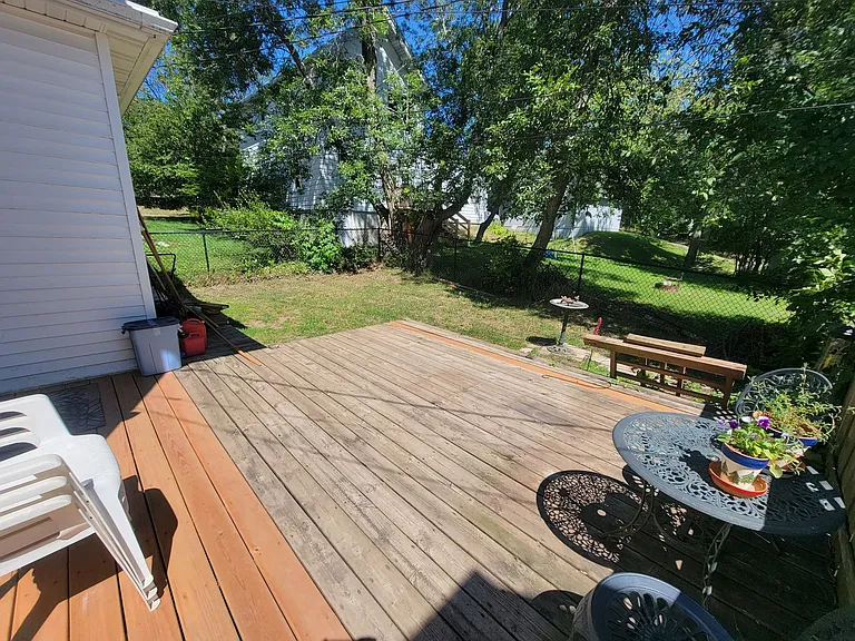 422 N 13th Ave E — Photo 22