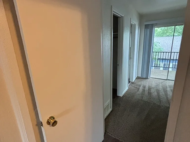 322 S Waco St #13 — Photo 4