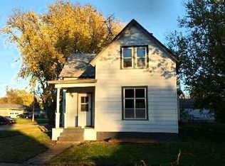 401 Maple St, Wakefield, NE 68784