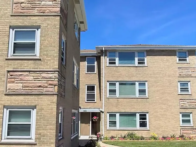 5704 N Oriole Ave #2B — Photo 13