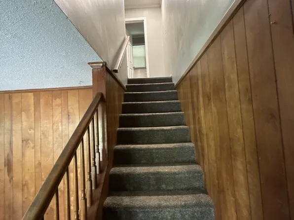 401 Kern St APT D, Thomasville, NC 27360