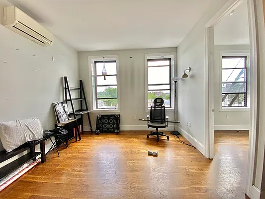 Rented by Simply Brooklyn Realty Inc | media 8