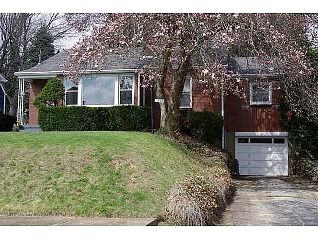 1533 Linden St photo 1