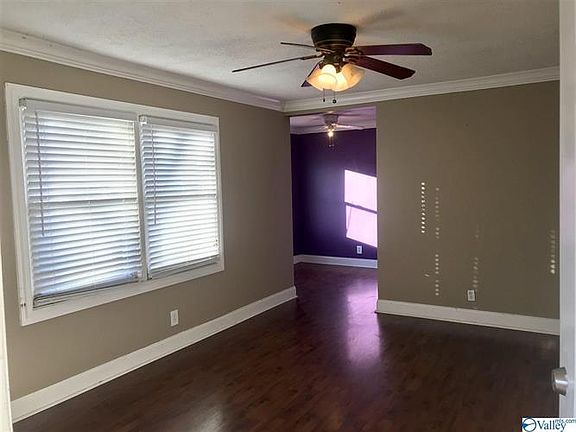 3rd image of 3510 Archer Dr SW