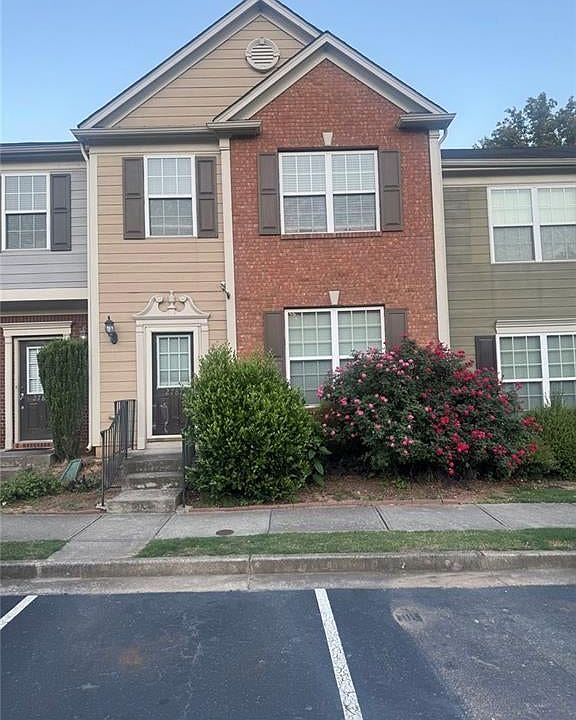 1st image of 2787 Deerwood Ln SW