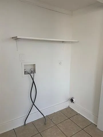 2115 Mandeville St — Photo 10