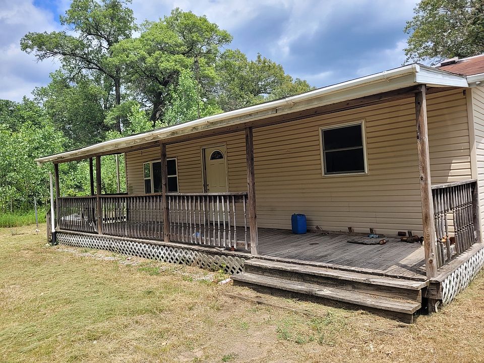 306 Beaver St, Beaverville, IL 60912 MLS 11964892 Zillow