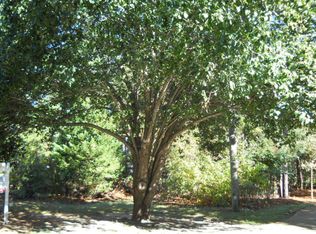 29 Tall Timbers Rd, Thomasville, GA 31757