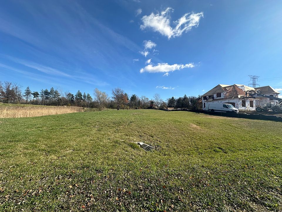 2nd image of 14029 Cokes Rd