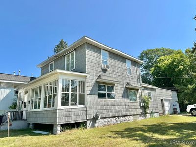 1025 River Ave, Iron Mountain, MI, 49801