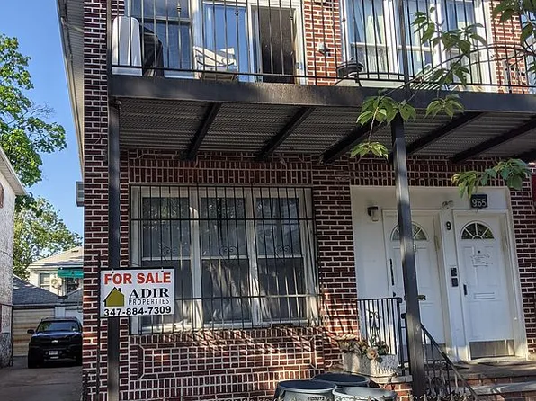 965 44th St, Brooklyn, NY 11219