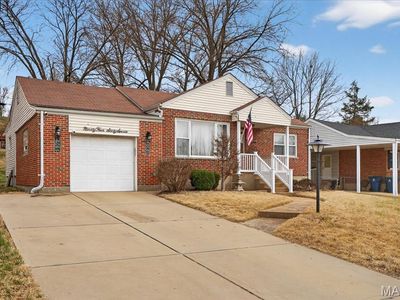 9467 Arban Dr, Saint Louis, MO, 63126
