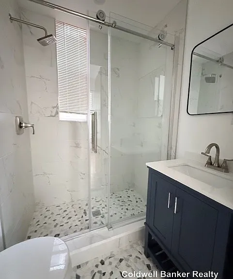 2654 W Thomas St #1R — Photo 7