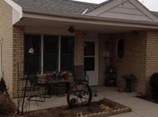 5463 Enterprise Dr, Lincoln, NE 68521