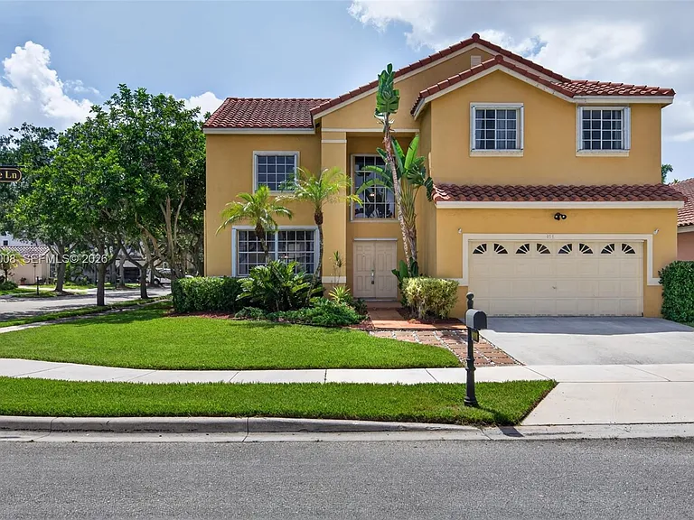 498 Cambridge Ln — Photo 39