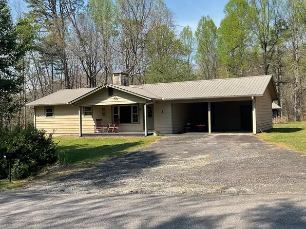 445 Glade Rd, Clayton, GA 30525