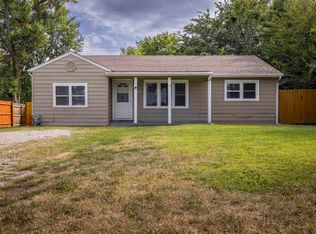 4813 SW 17th St, Topeka, KS 66604