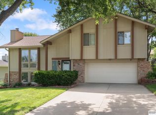 9705 S 21st Ave, Bellevue, NE 68123