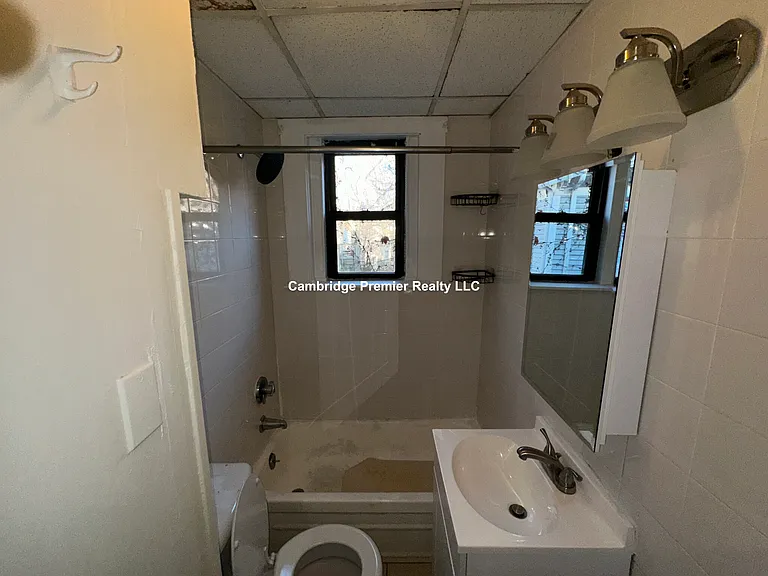 179 Harvard St #2 — Photo 25