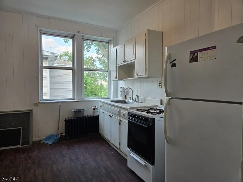 1 bed, 1.0 bath, $1,795 — Photo 3