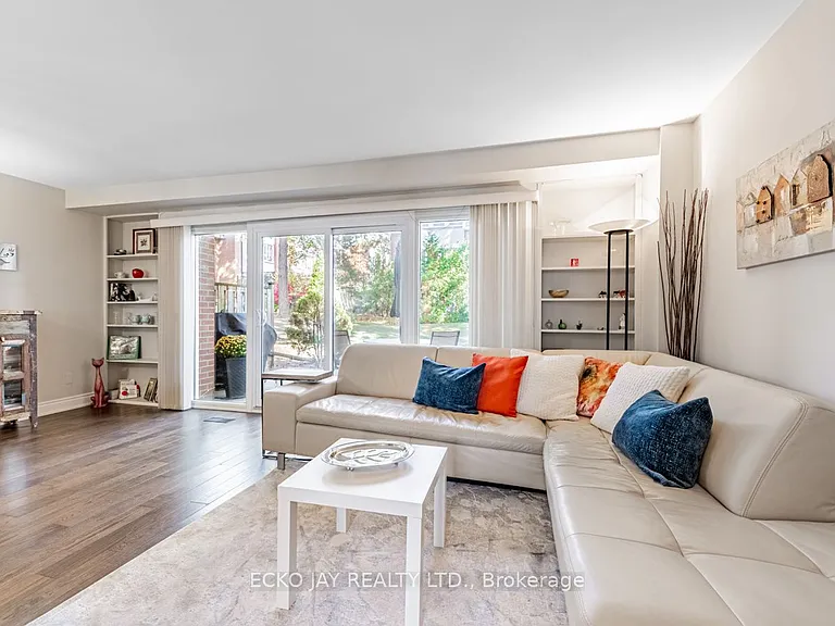 90 George Henry Blvd #17 — Photo 13