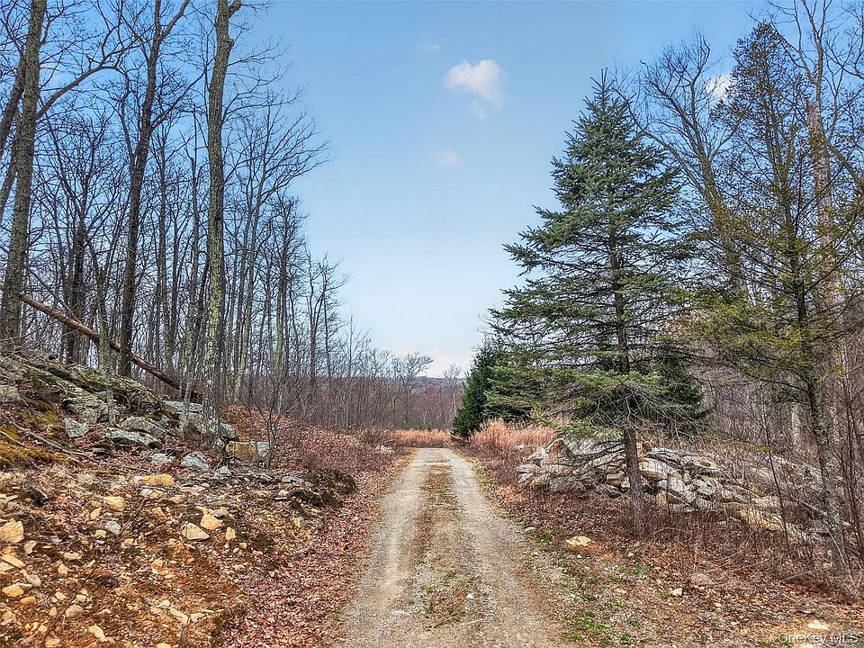 1st image of 545 Grape Hollow Road