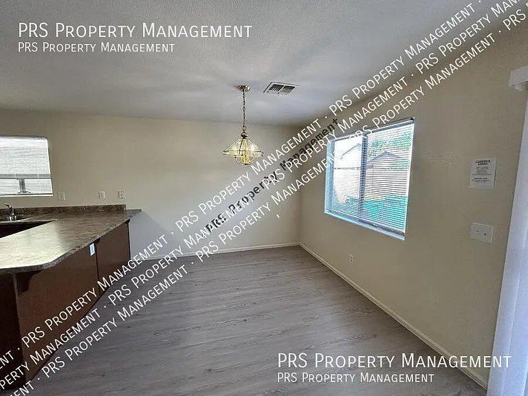 42406 W Sunland Dr — Photo 18