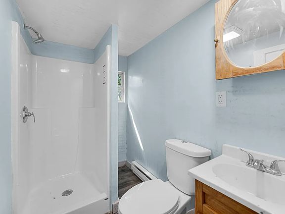 5th image of 542 Holliday St #2
