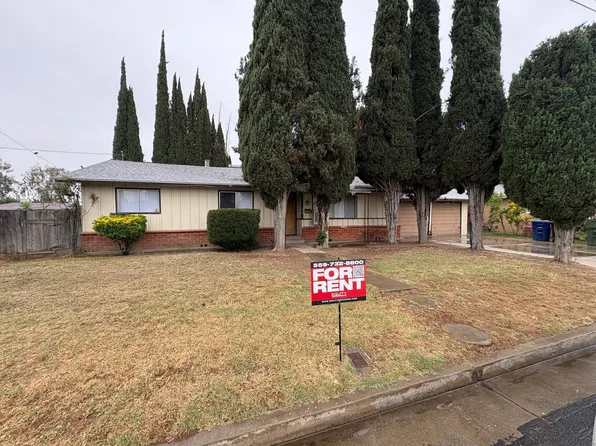 690 W North Way, Dinuba, CA 93618