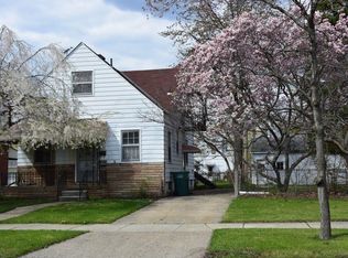 912 Garfield Ave, Lincoln Park, MI 48146