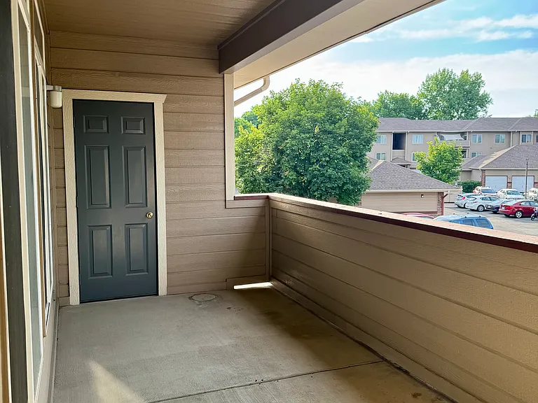 4545 Wheaton Dr #B200 — Photo 11