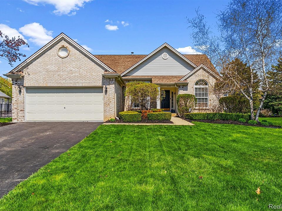 1st image of 4092 Autumn Wood Dr