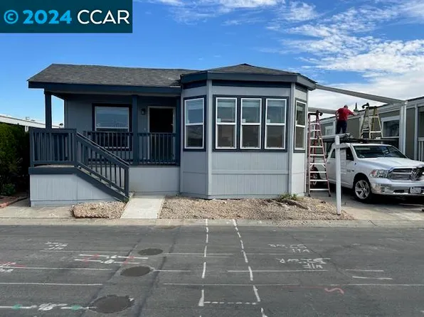 337 Vista Del Rio, Martinez, CA 94553