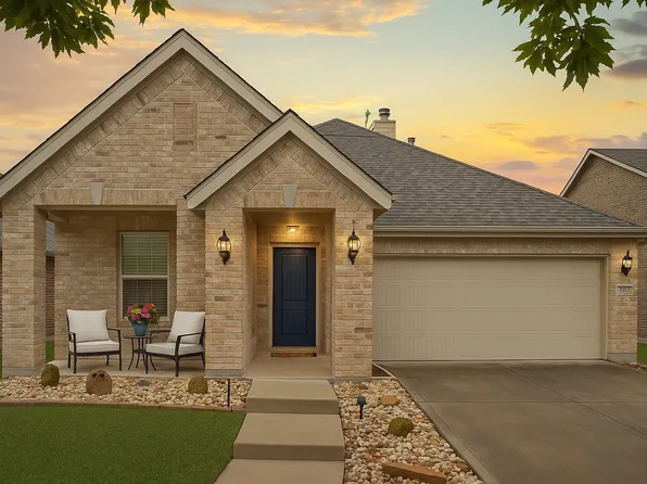 1313 Isabella Ln, Savannah, TX 76227