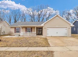 2501 N Skyline Dr, Urbana, IL
