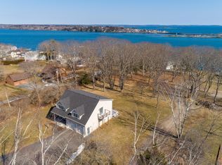 3 Twin Oaks Rd, Harpswell, ME 04079