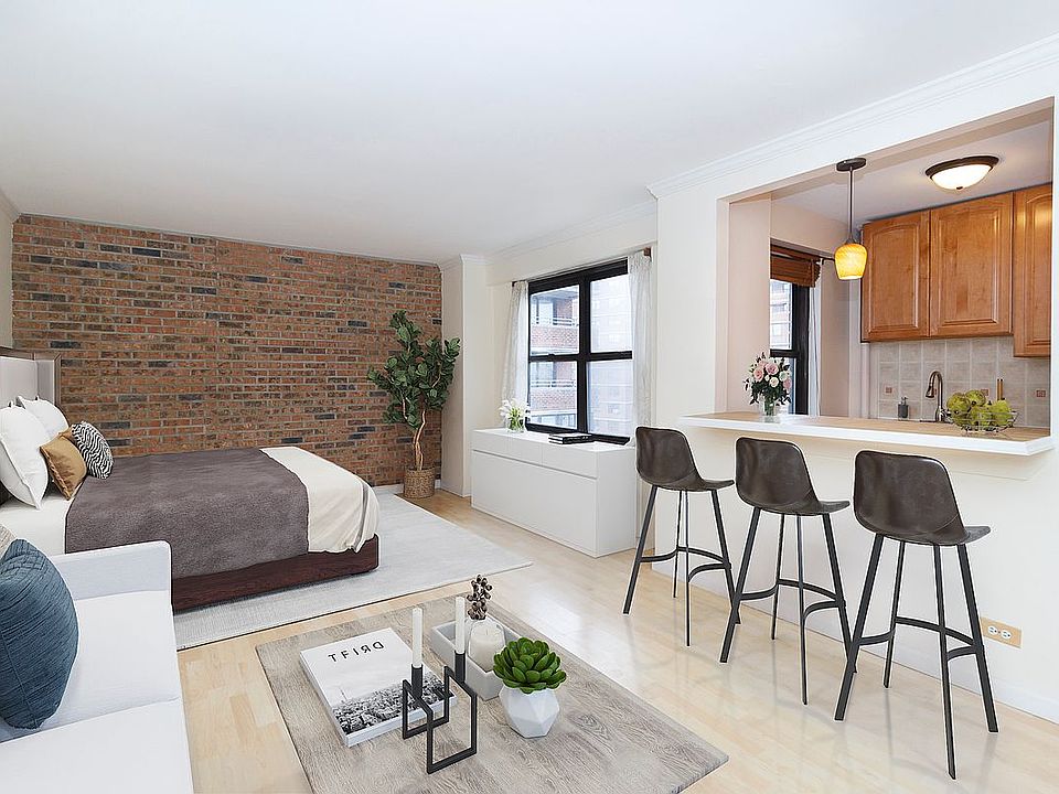 1st image of 264 Broadway Unit B1502