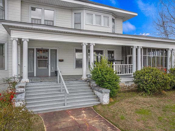 3rd image of 508 N Broad St