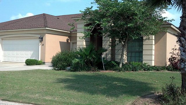 1st image of 15 Hacienda Dr #15