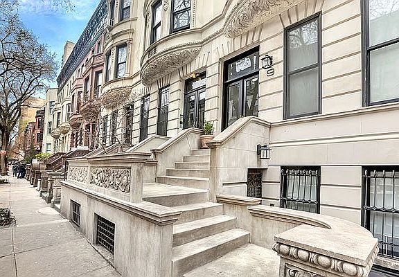 5th image of 9 W 95th St APT G