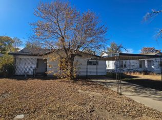 637 N Maddox Ave, Dumas, TX 79029